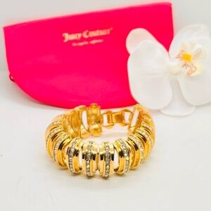 NWOT Juicy Couture Gold Tone Link Bracelet 7” Length